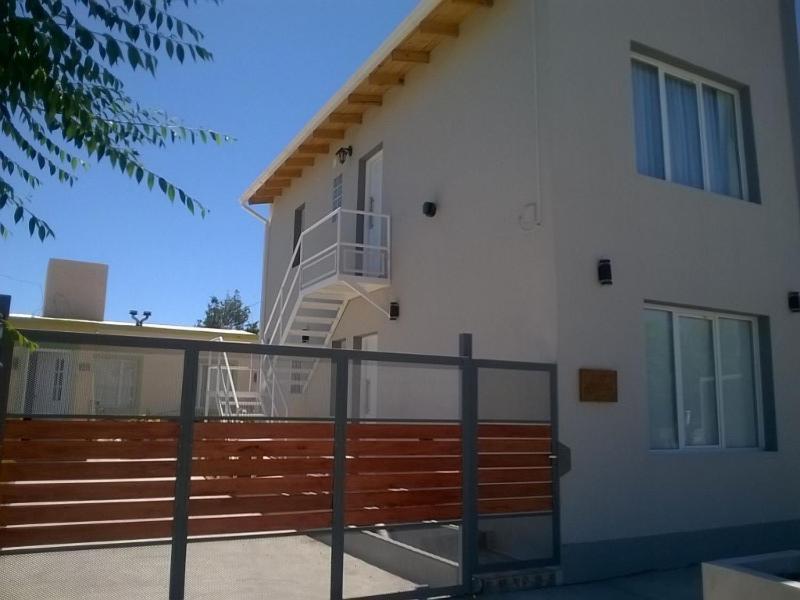 Alem Lägenhet Puerto Madryn Exteriör bild
