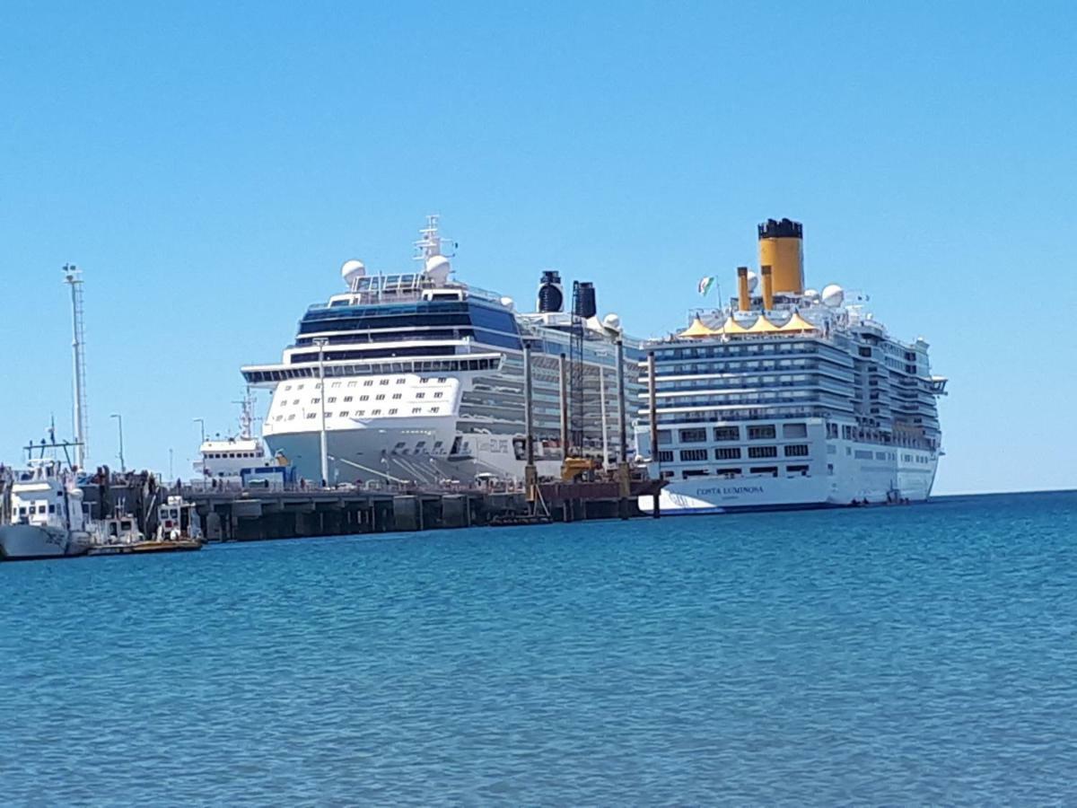 Alem Lägenhet Puerto Madryn Exteriör bild